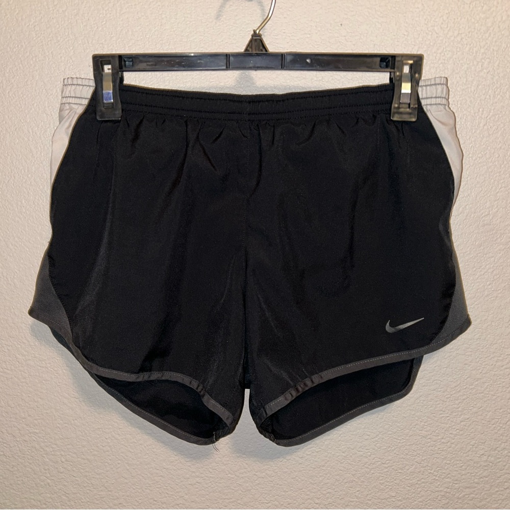 Nike Women's Black and Gray Athletic Shorts